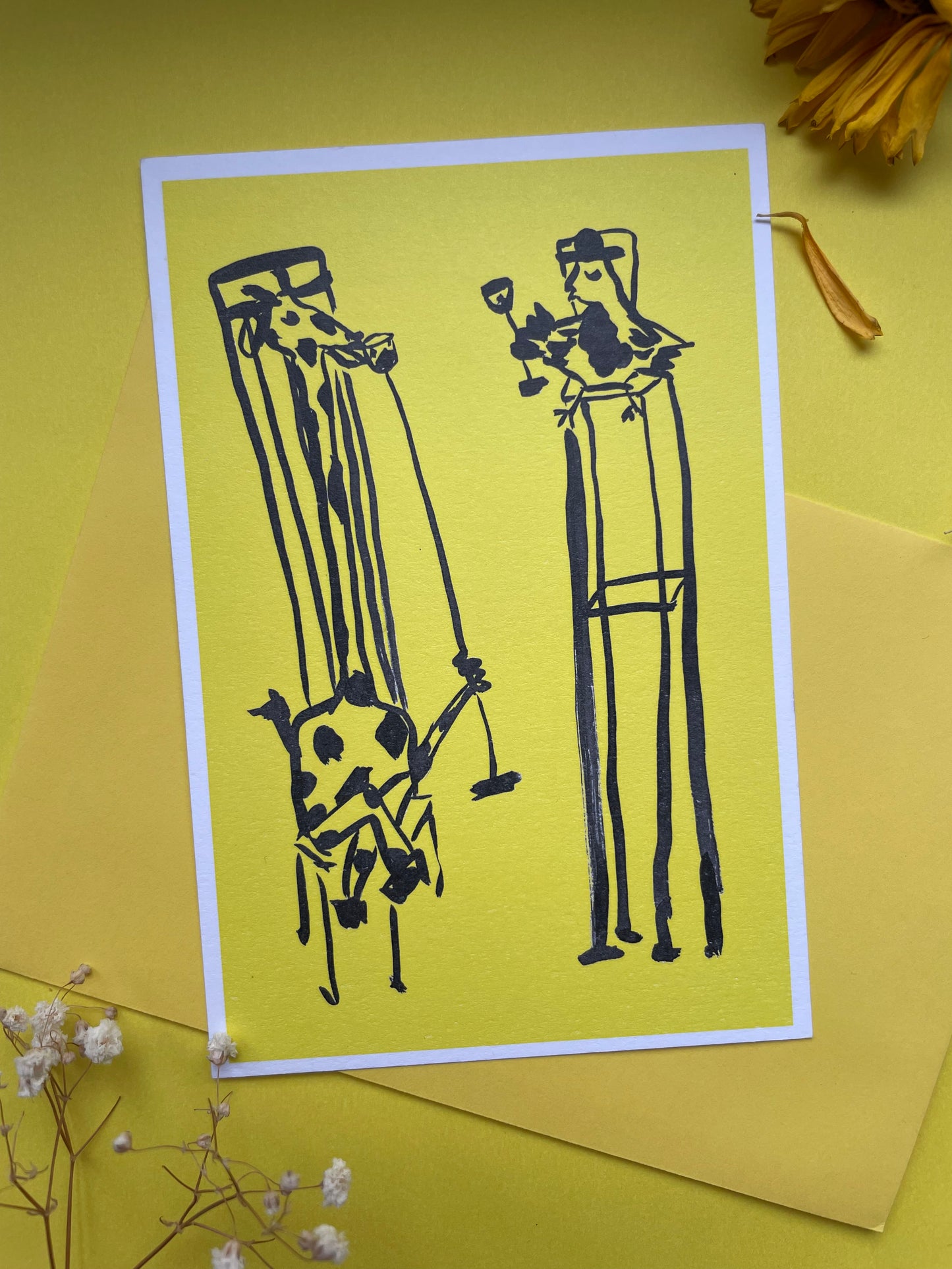 Postcard A giraffe and a bird celebrating