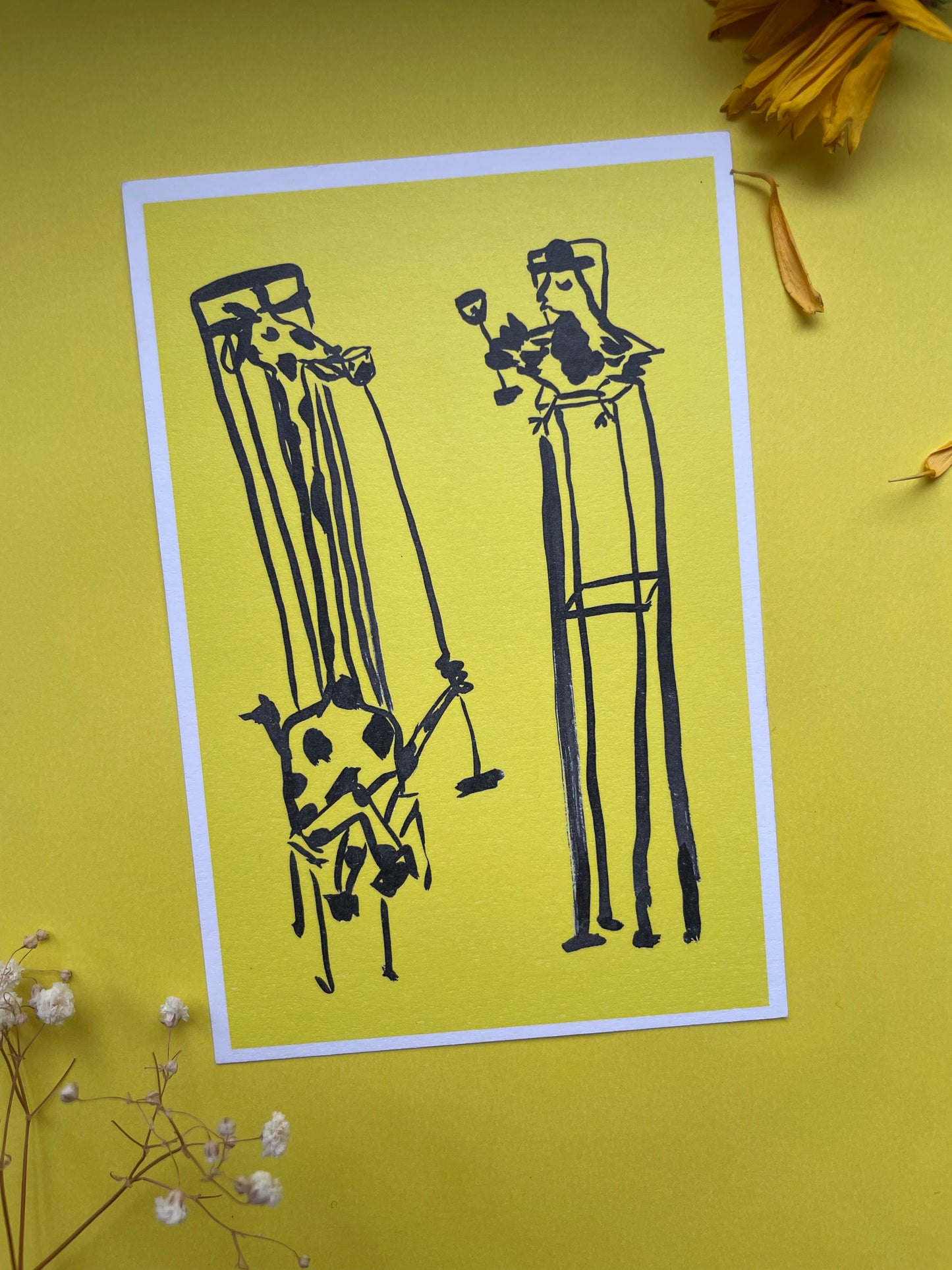 Postcard A giraffe and a bird celebrating